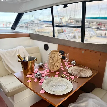 Boat Paradise * La Rochelle (Charente-Maritime)